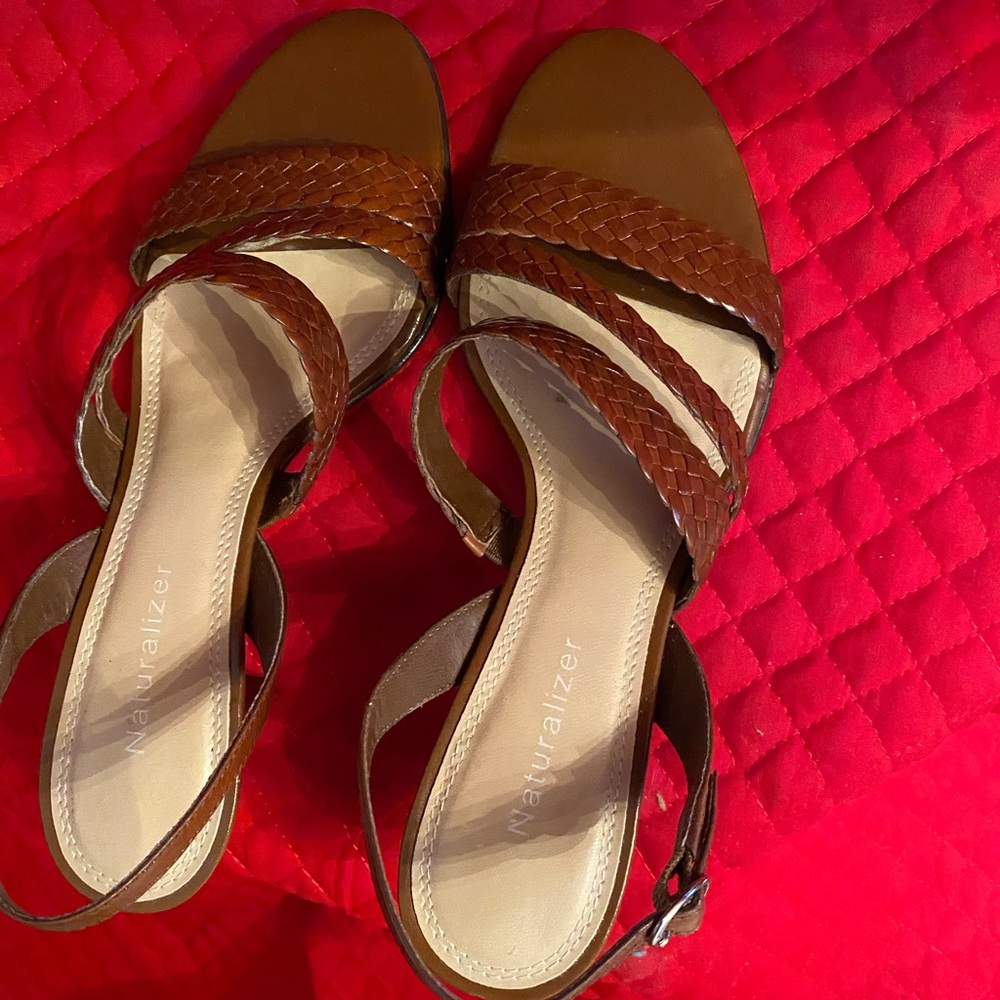 Women’s shoes